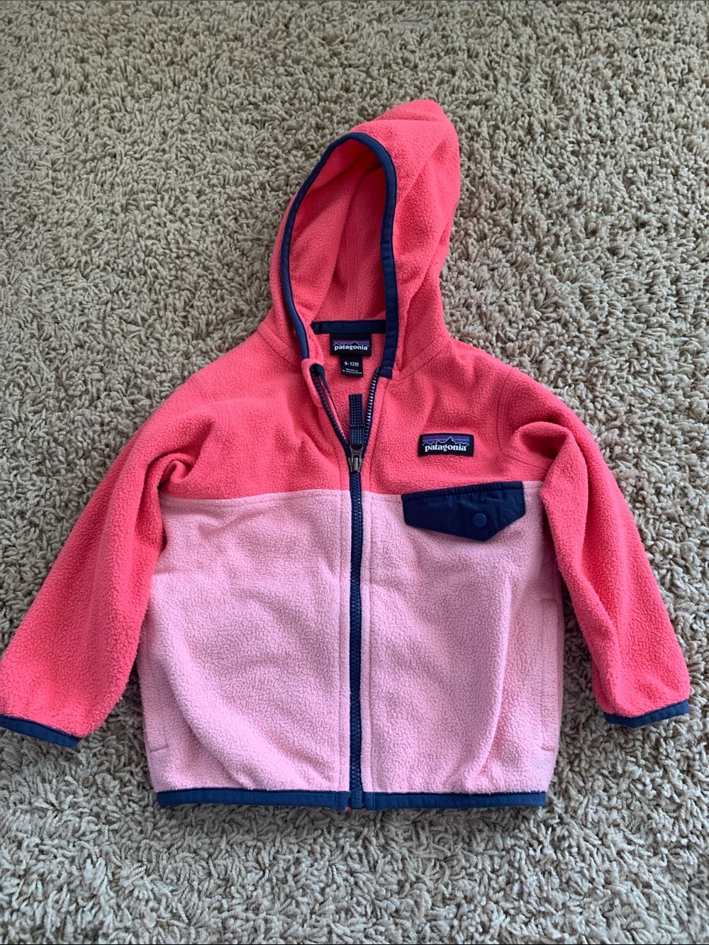 Patagonia Two-Tone Coral and Light Pink Fleece Jacket